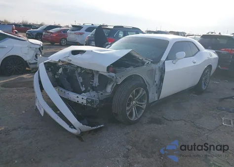2021 Dodge Challenger R/T z USA, uszkodzony, nr VIN 2C3CDZBT0MH516751
